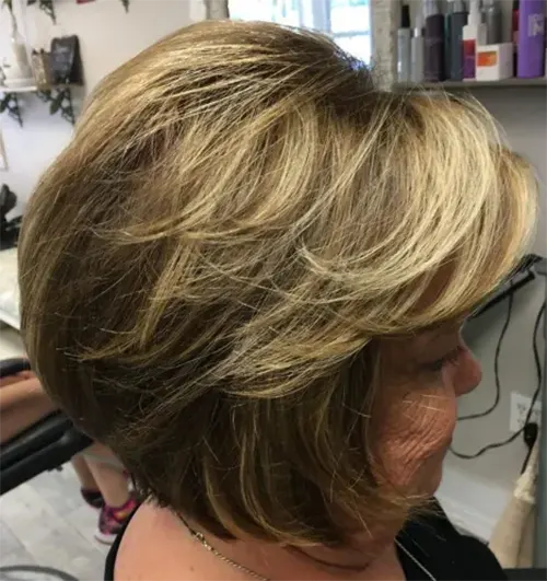 Corte de Cabelo Esvoaçante Corte de Cabelo Esvoaçante